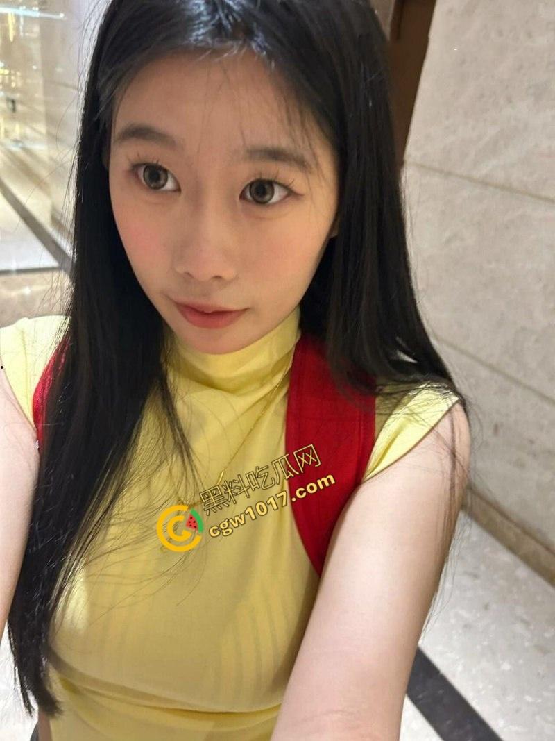 浙江大学甜美校花【刘芷澜】性爱视频曝光!私密镜头下,她技惊四座,挑逗爆破,后入式必看!-1