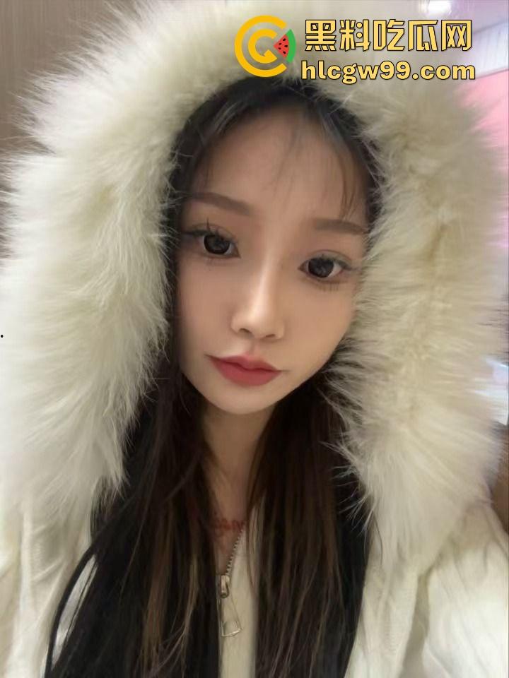 偷拍技术天花板,山西哥们跟踪前女友开房,全程偷拍她和现男友翻云覆雨,角度刁钻精准到像开了透视挂!-4