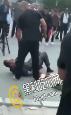 从此再无松原舞王 一代舞王就此陨落 网传喜欢穿貂夹皮包跳舞 勾引人妻 被当街捅死！-6