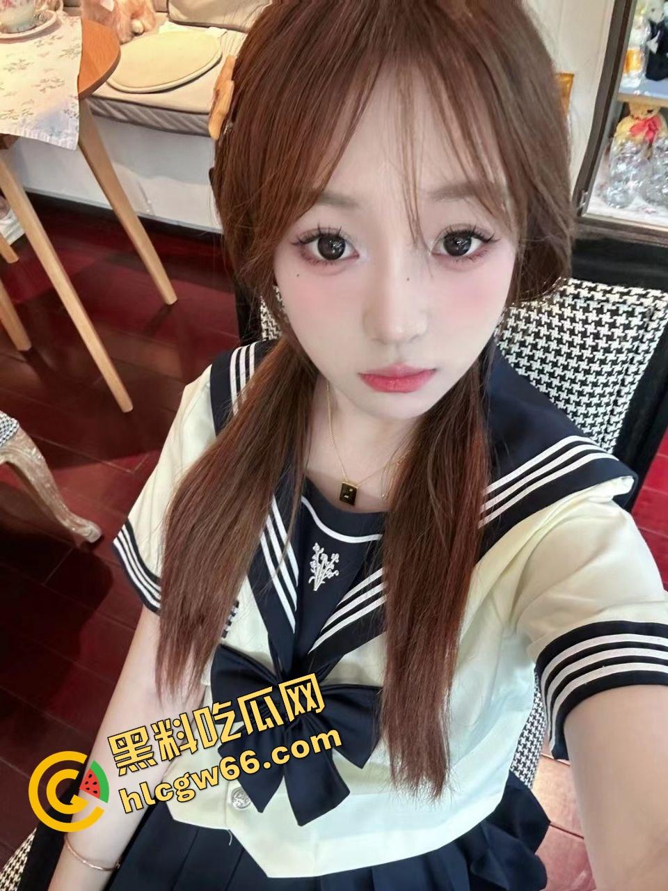 山东青岛乱伦猛男拿下绝颜表姐【钱优】,脸美得能射爆,狂啃大鸡巴骚穴塞满还献菊花初次!-4