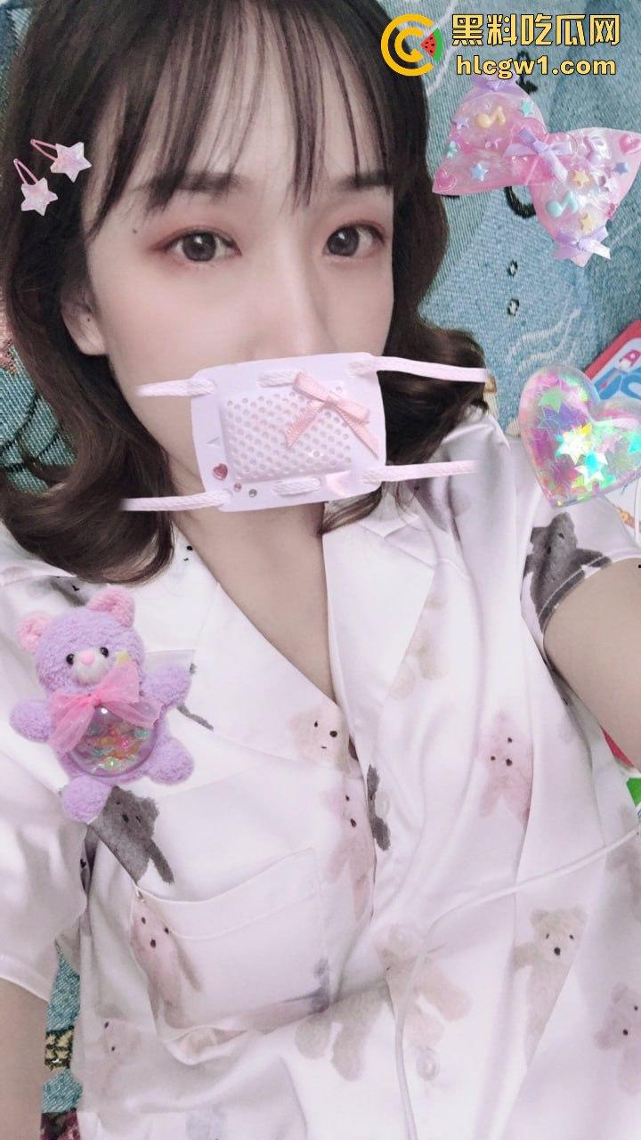 江西极品反差少妇【黄雨霏】自拍流出!跳蛋塞逼吃鸡,骚浪到法力无边,双倍快乐根本停不下来!-2