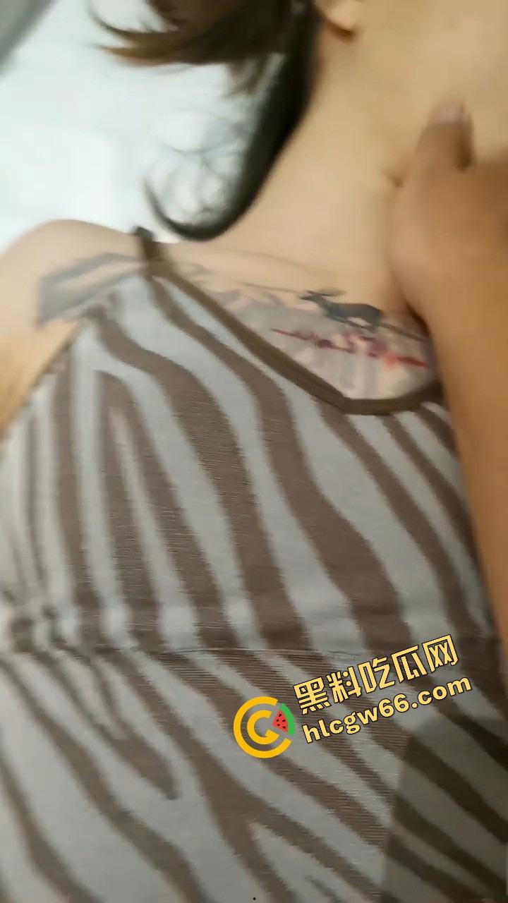 广西南宁英语补习班【周晓玲】老师被约饭灌药迷奸全套,刮毛嫩洞淋尿滴蜡颜射狂操-3