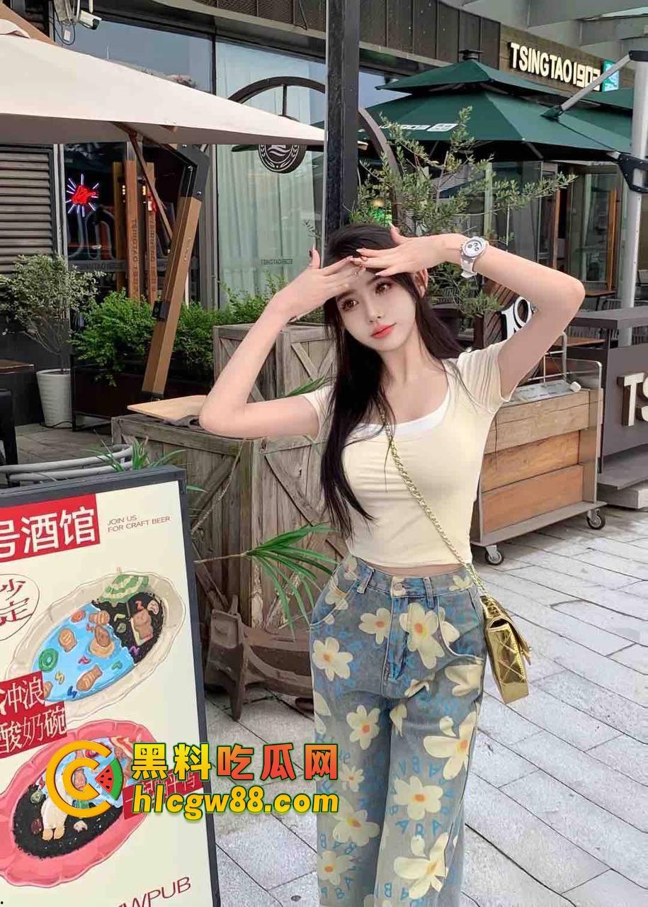 光卖逼一天7K,找三爸爸包吃包住包整容,共享鸡轻松月入3W+起,这年头真是躺着赚钱比上班还快!-14