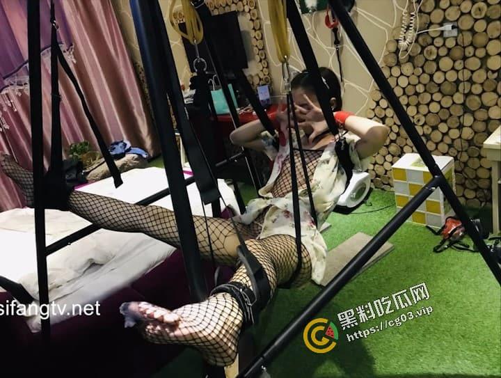 《重磅泄密》流出视图反差婊 极品瑜伽 老师 【林依婷】 清纯女神沦为骚母狗-20