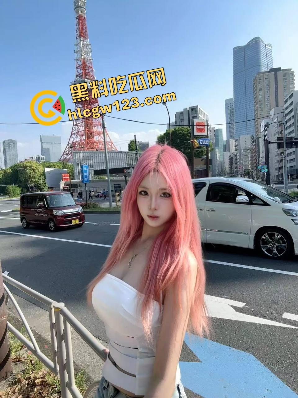 这夫妻太会玩,老婆前后开花,嘴伺候单男玩毒龙,屁股接力骑兵后入,老公只负责打光拍摄记录!-2