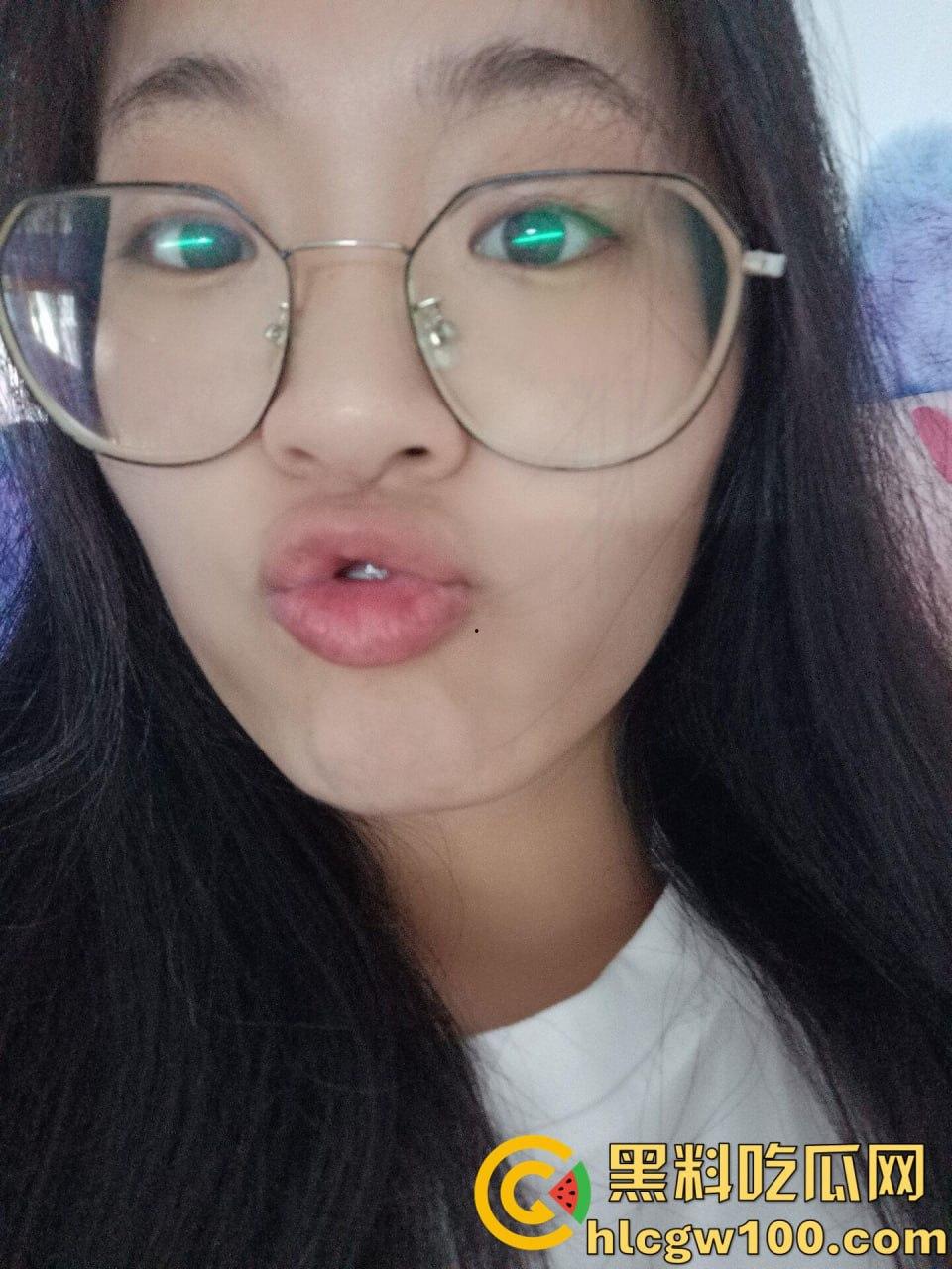 山东农业工程学院反差婊【林晨】,屌丝还在校园墙表白,殊不知你的女神是个淫荡骚母狗-7