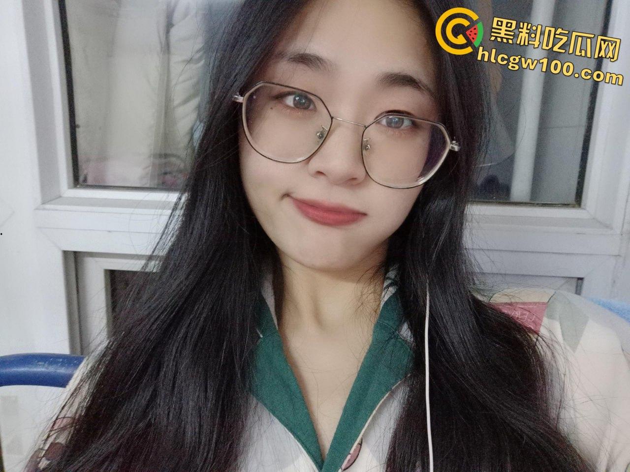 山东农业工程学院反差婊【林晨】,屌丝还在校园墙表白,殊不知你的女神是个淫荡骚母狗-8