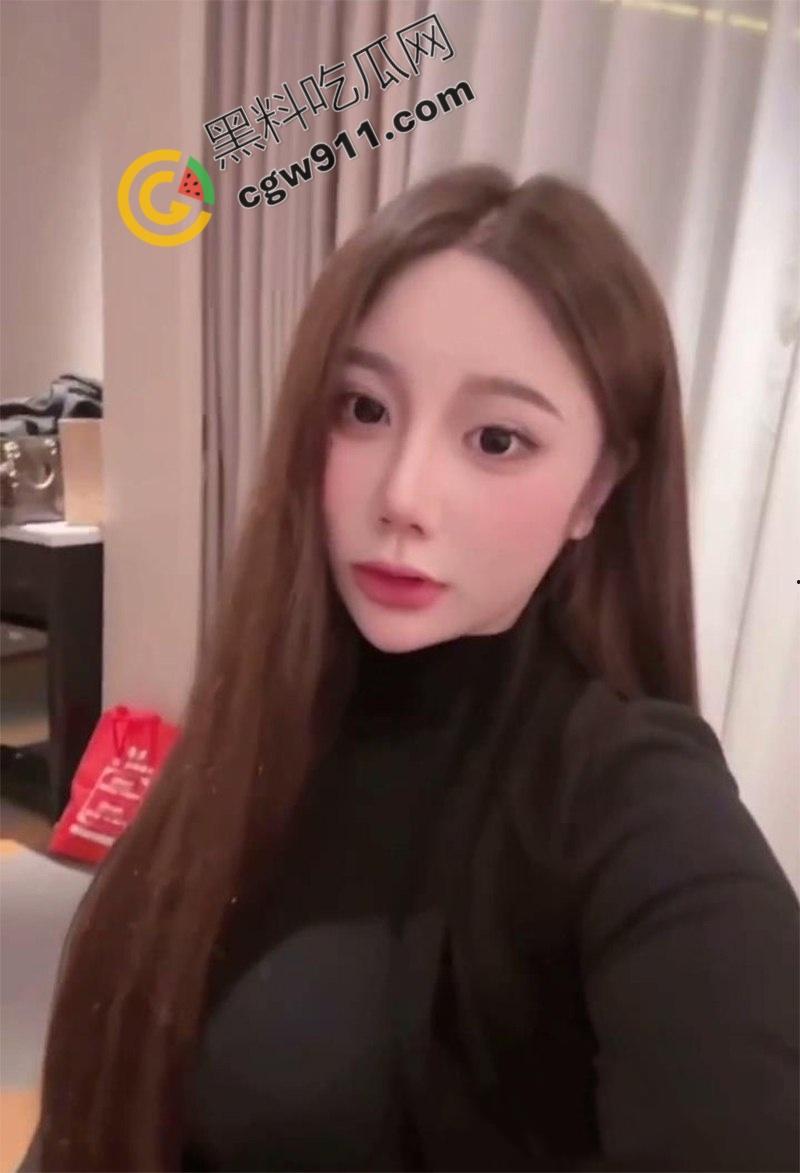 上海校园女神【李羡】被飞行员【孟飞】调教成淫荡小母狗,无毛嫩穴淫水横流,肉臀高翘欲死欲仙!-5