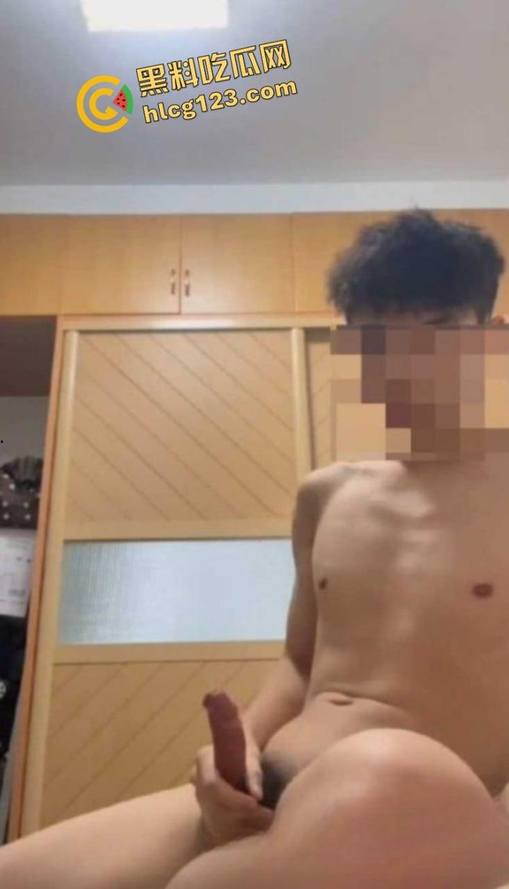 抖音380万粉丝网红美食博主 神奇海挪 只因为吃了个西班牙菜吃就塌房 女主发文公开质问！-13