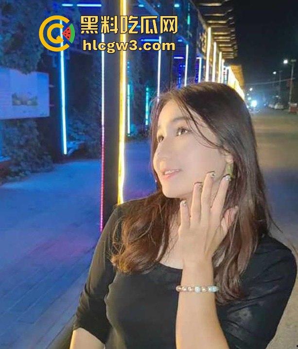 北方民族大学维族妹子【热孜瓦古丽】约炮视频流出!有瓜友操过维族姑娘吗?评论区求分享感受!-6