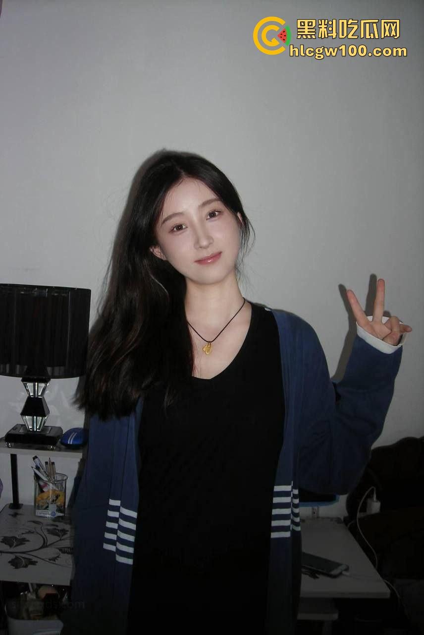 杭州高颜值女大【姜禹锡】性爱视频泄密,乳摇娇喘全程露脸骚到炸,天生尤物玩到湿透让男友射爽!-9