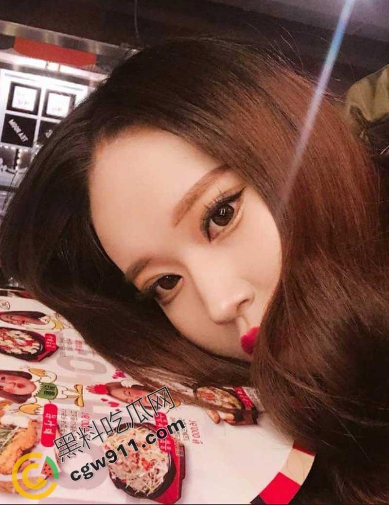 杭州校花【张雅】被金主包养视频流出!口爆吞精,惨遭鞭打带狗链,丰乳美臀天生榨精神器-3