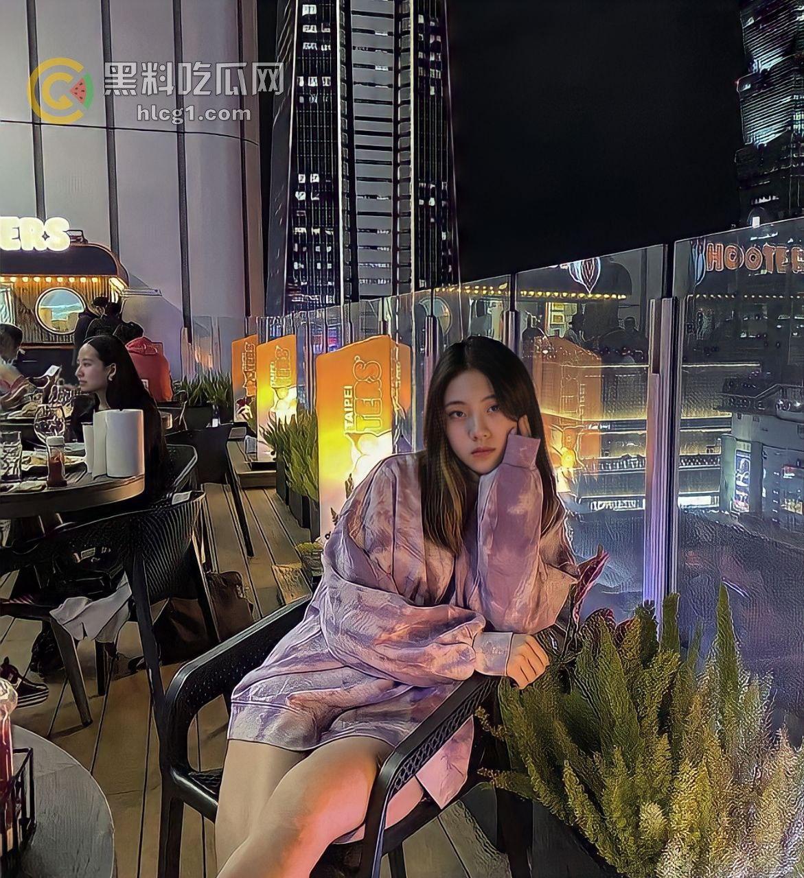 台湾高颜值嫩妹冷漠外表下隐藏的狂野秘密,竟然是个活色生香的婊子-3