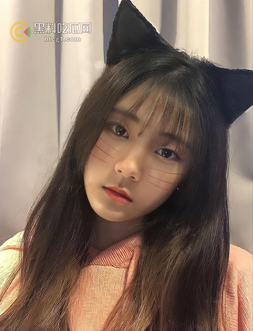 台湾高颜值嫩妹冷漠外表下隐藏的狂野秘密,竟然是个活色生香的婊子-7