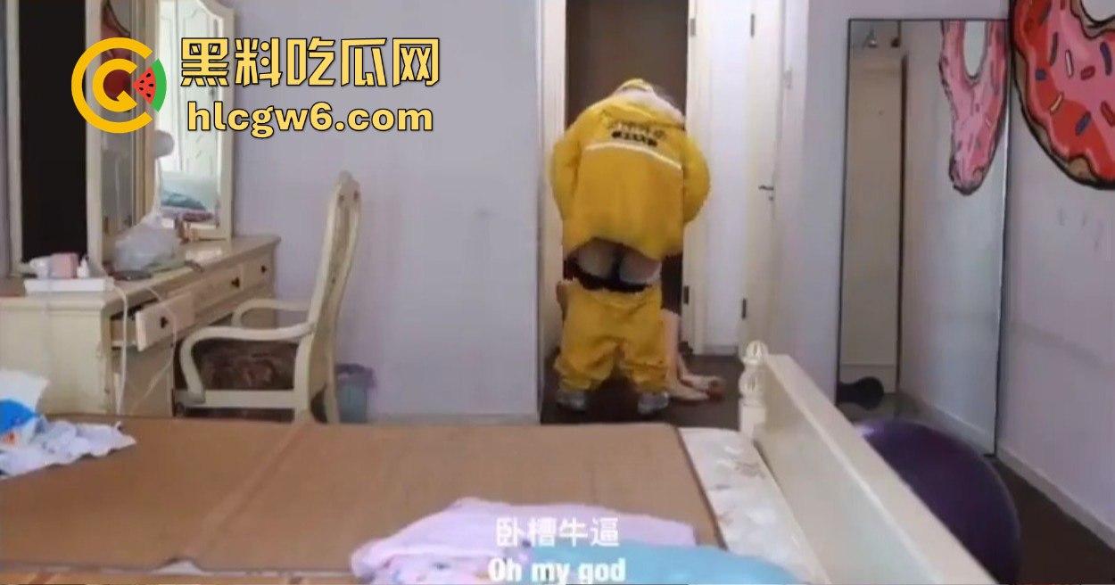 美团宣传片送炮小哥出新高度,剧情堪比三级片,男主日完逼拔屌无情跑得比外卖还快,裤子穿好全程不带犹豫!-5