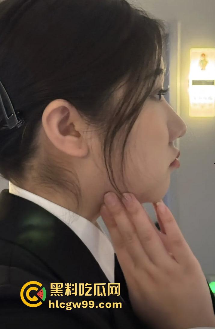 10后台球天才【夏浩然】跟大奶女裁判【然然】房间打台球,场上挥杆不忘场下大力高杆吸库, 一夜激战录音曝光!-6