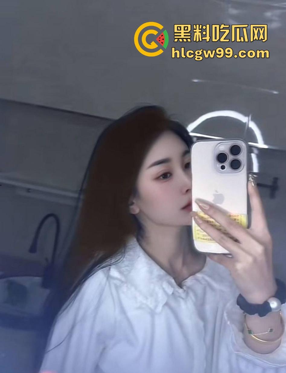 10后台球天才【夏浩然】跟大奶女裁判【然然】房间打台球,场上挥杆不忘场下大力高杆吸库, 一夜激战录音曝光!-9