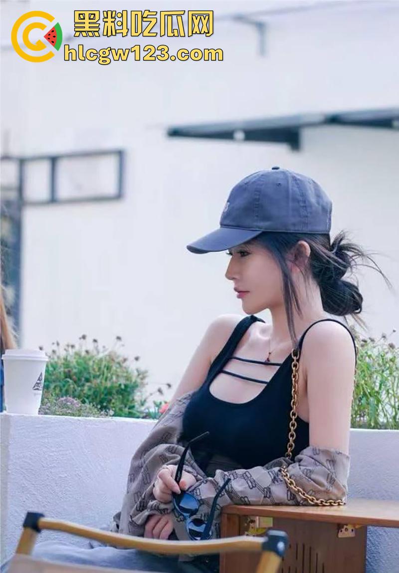 斗鱼颜值主播【郁安楠】翻车,脸但绝美身材一流,600万礼物换来分手骂战,不雅视频流出!-5