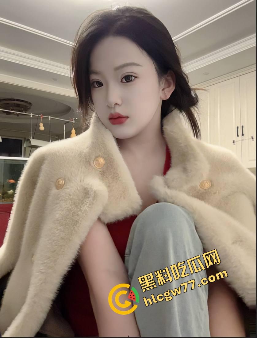 临沂艺术学院学姐『冯悦悦』情趣内衣被男友操翻,嘴里吸精身体爽颤,原来最骚的是最会装的那种!-2