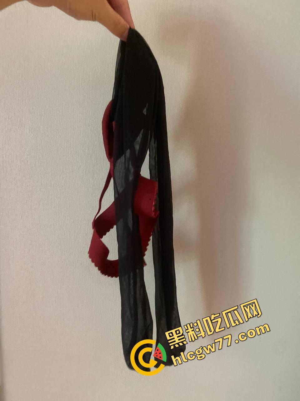 临沂艺术学院学姐『冯悦悦』情趣内衣被男友操翻,嘴里吸精身体爽颤,原来最骚的是最会装的那种!-12