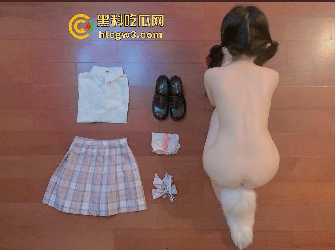 绿帽娇妻初养成 【白栀夫妻】调教淫妻 大胆露出勾引单男 后庭开发母狗圣水洗脸玩到飞起！-25