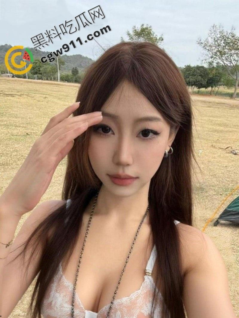 湖南长沙蓝调酒吧前台【李玉瑶】激情3P视频流出：娇美尤物被双雄轮奸至天明，精尽肉软，酣战无极限-8