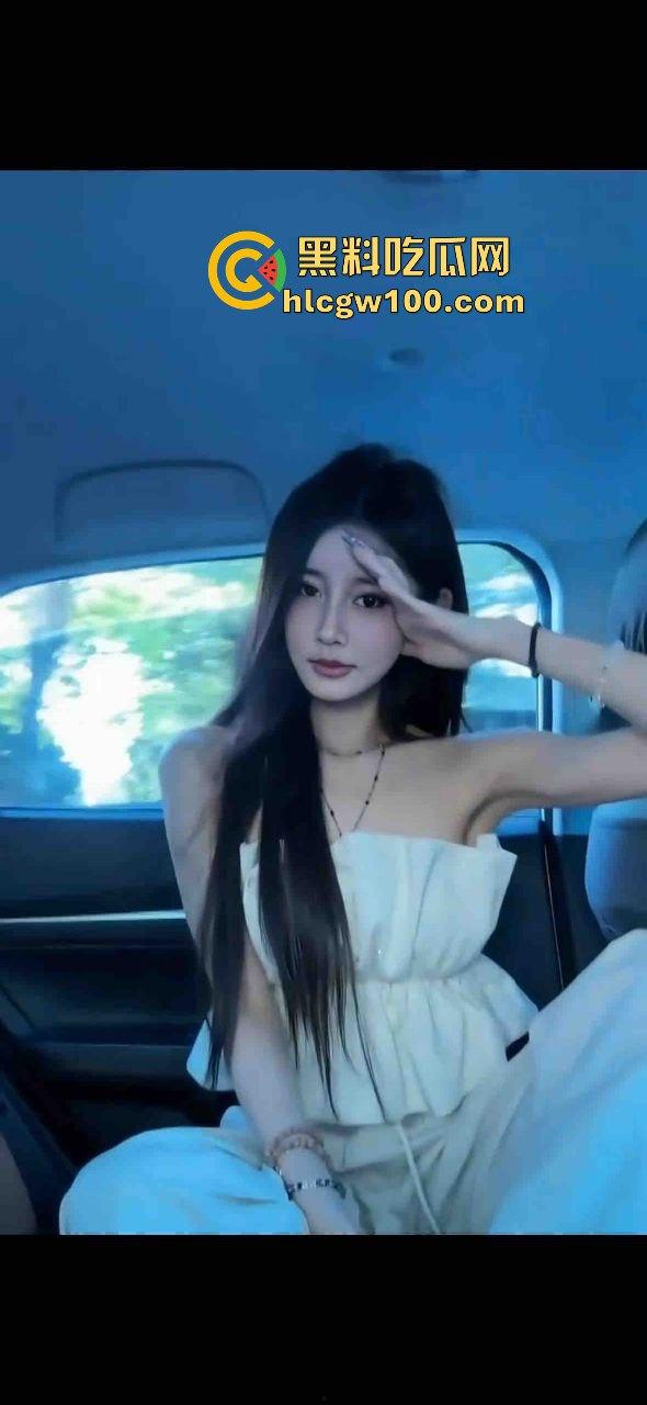 奶茶店上演学生激情啪啪直播大曝光,四川雅安白丝JK校服高中妹忘拉窗帘,被全程偷拍娇喘声浪到奶茶洒一桌!-12