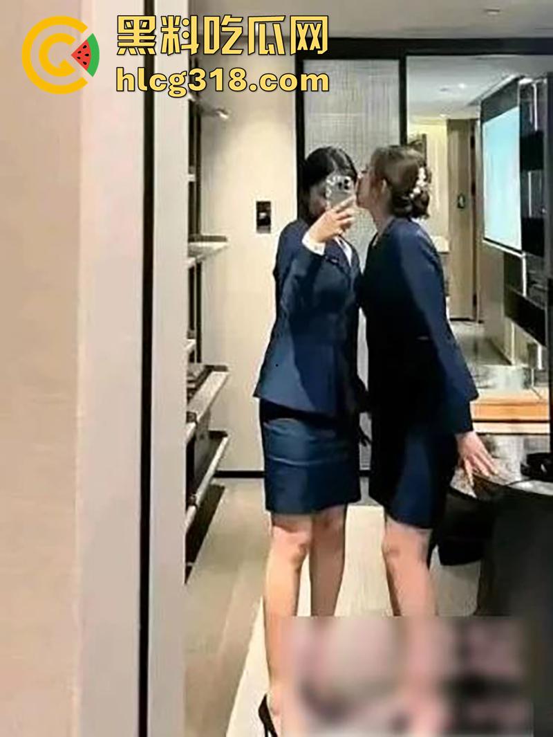 恒大地产母女双飞,湖南衡阳极品母女,为了业绩被金主爸爸双飞轮操,双嘴吃鸡爽到上天啊!-6