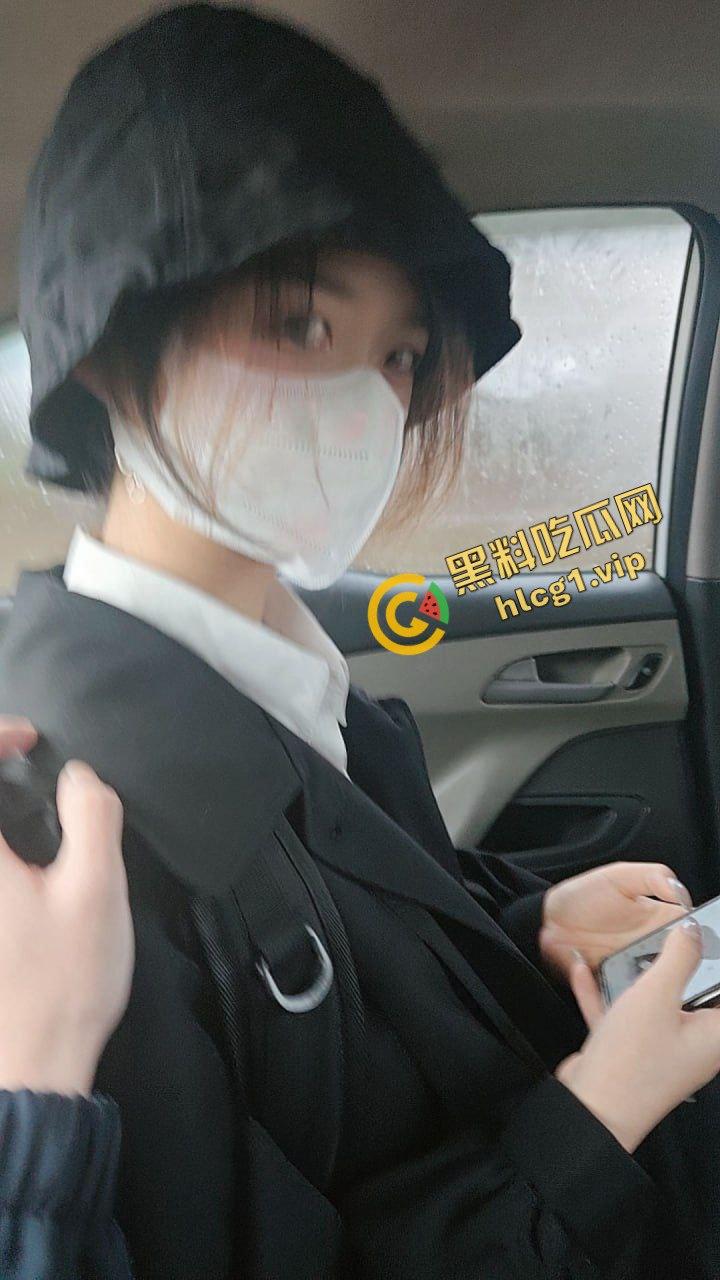 瓜友真实投稿曝光!青海西宁学生嫩妹『林颖』生理期一过就到处约炮 毛都没长齐!-1