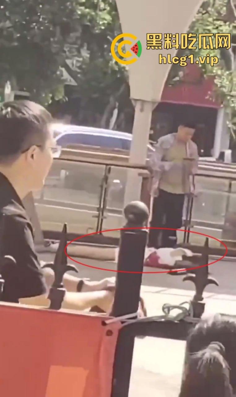 骗我捅你几刀不过分吧！海口一男子持刀捅伤前妻 血撒当场-6