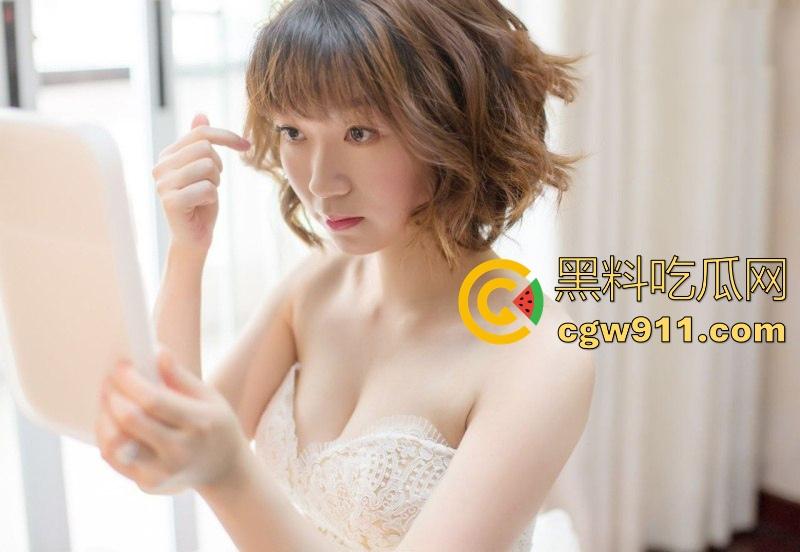 浙江新婚少妇卖淫丑闻曝光，大尺度聊天勾引摄影师，这逼结婚了还是这么不老实，500元出卖肉体，狂插骚逼内射中出！-8