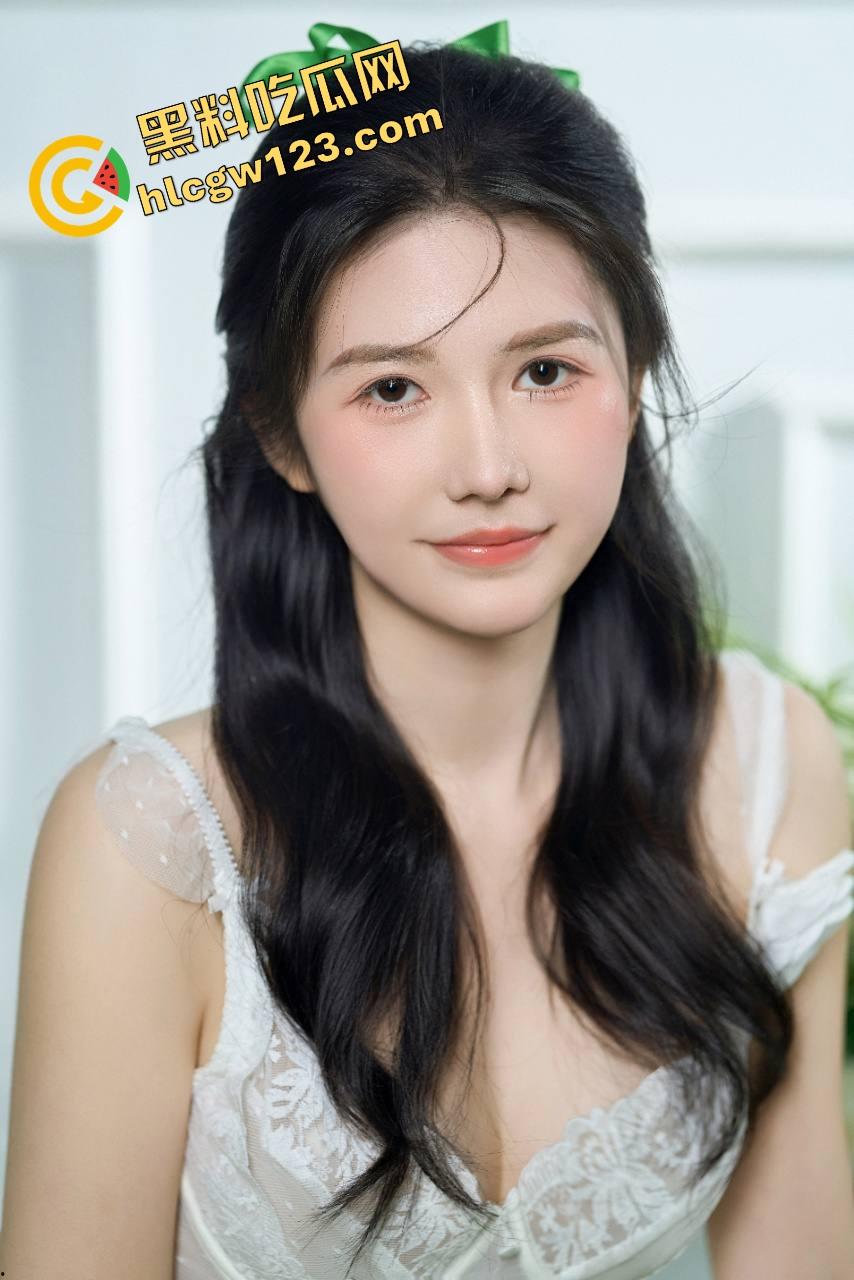 深圳『戴安琦』疯狂星期四不吃炸鸡只想炸奶,大奶子摇到床塌,操逼操到满床都是水,这才是快乐源泉!-2