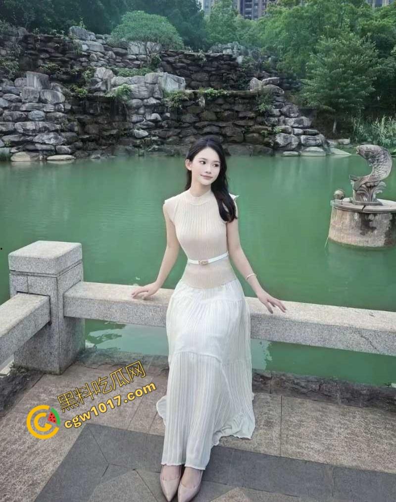 贵州人妻【陈嘉怡】肉欲视频曝光全网,肥臀乱颤奶波荡漾,春情迷离浪叫不断,粗屌深入湿穴狂操,欲火熊熊燃遍网络-10