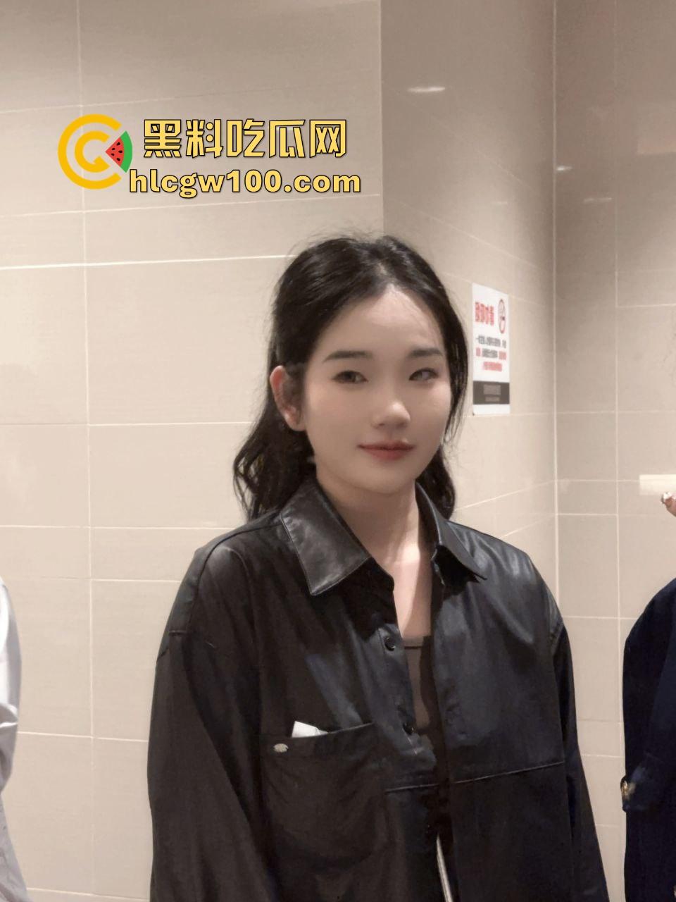 宜春学院法学骚母狗【彭云颢】丰乳肥臀百人斩,天天裸聊钓男大,玩转采阳补阴,骚穴永远不饱!-8