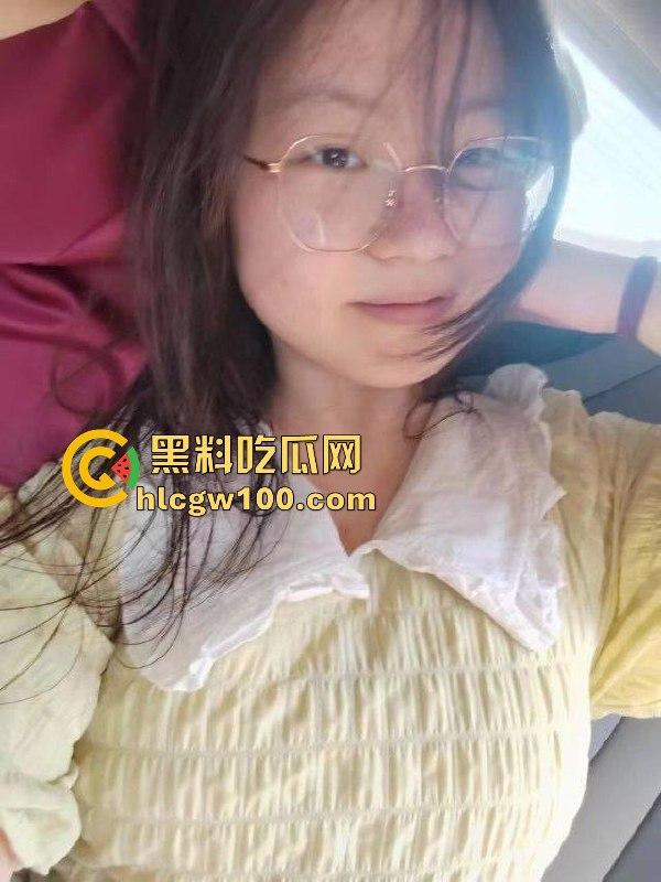 山东职业学校高三学生【李冰冰】调教视频曝光，勾搭网友被调教成乖巧小母狗。-1