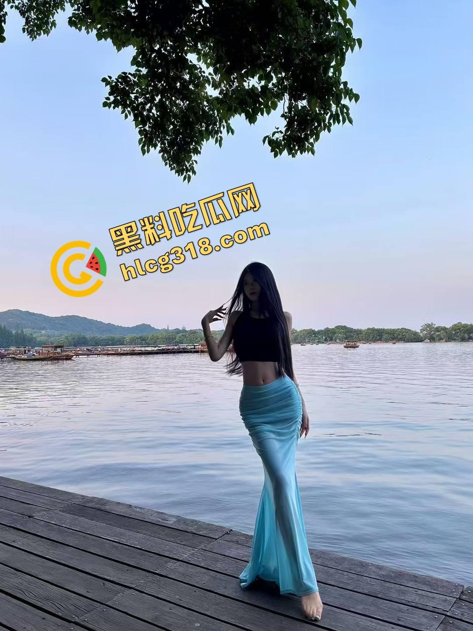 台妹无套内射口爆肛塞都会，牛奶袜一穿逼都骚出奶味，角色扮演玩到连自己是谁都忘了，天生就是被操的料！-11