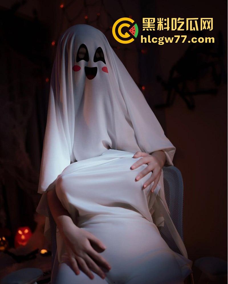 海角乱伦大神 D罩杯的一线天女儿 变身大奶幽灵娘 被父亲吮吸这粉嫩大奶 爆操抽插淫叫不断-1