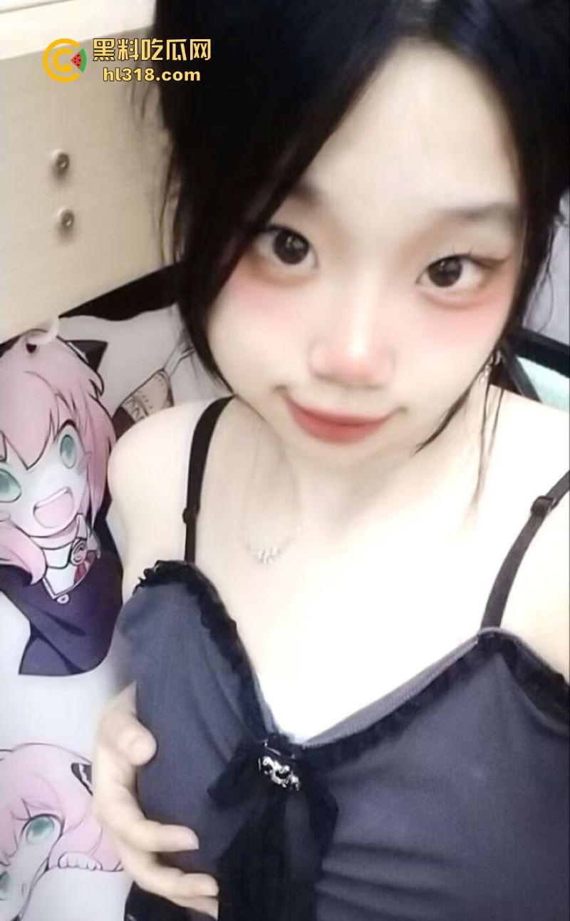 极品巨乳学生妹【林麓】网调视频曝光，背男友拍露脸自慰视频约炮金主，湿漉嫩逼与巨乳一览无余！-15