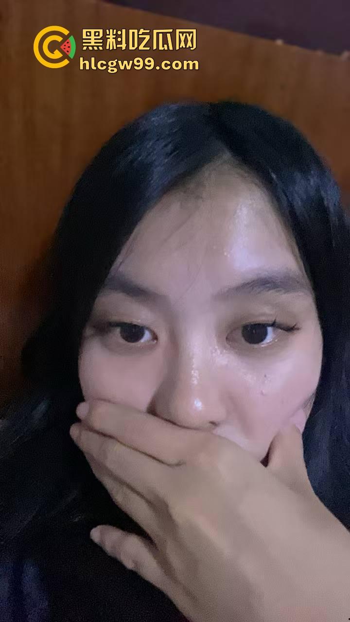 安徽合肥【赵欣】网调视频火了，骚母狗自慰抠嫩穴淫水四溢，骚逼拉丝让人绷不住！-12