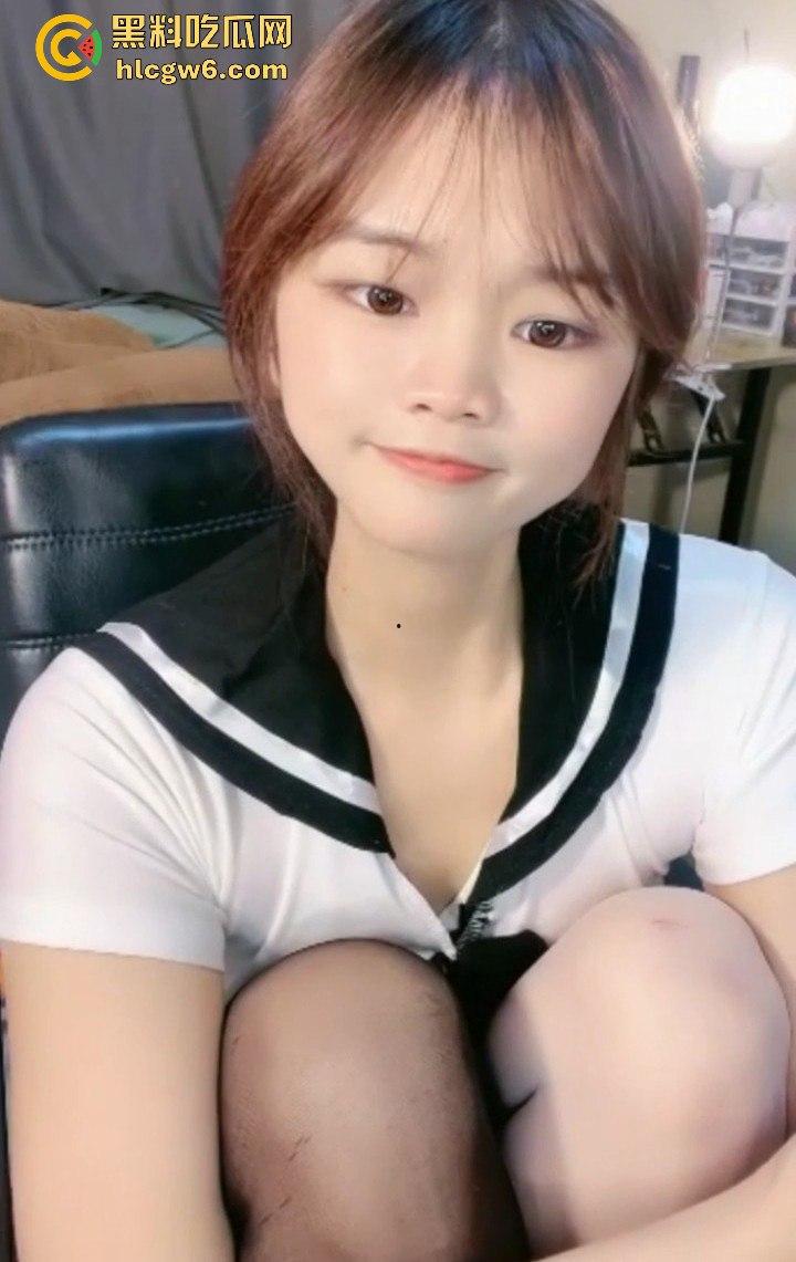 03年卡哇伊嫩逼【郭梦琪】玩水手服69姿势舔到腿软视频流出,扶腰后入猛操撞得奶子飞,娇喘嗲叫操到你心慌!-6