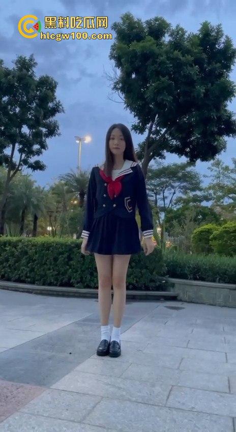 河南驻马店医院反差小护士【吴新园】分手后被渣男爆出性爱视频，看着是又骚又纯洁。-5