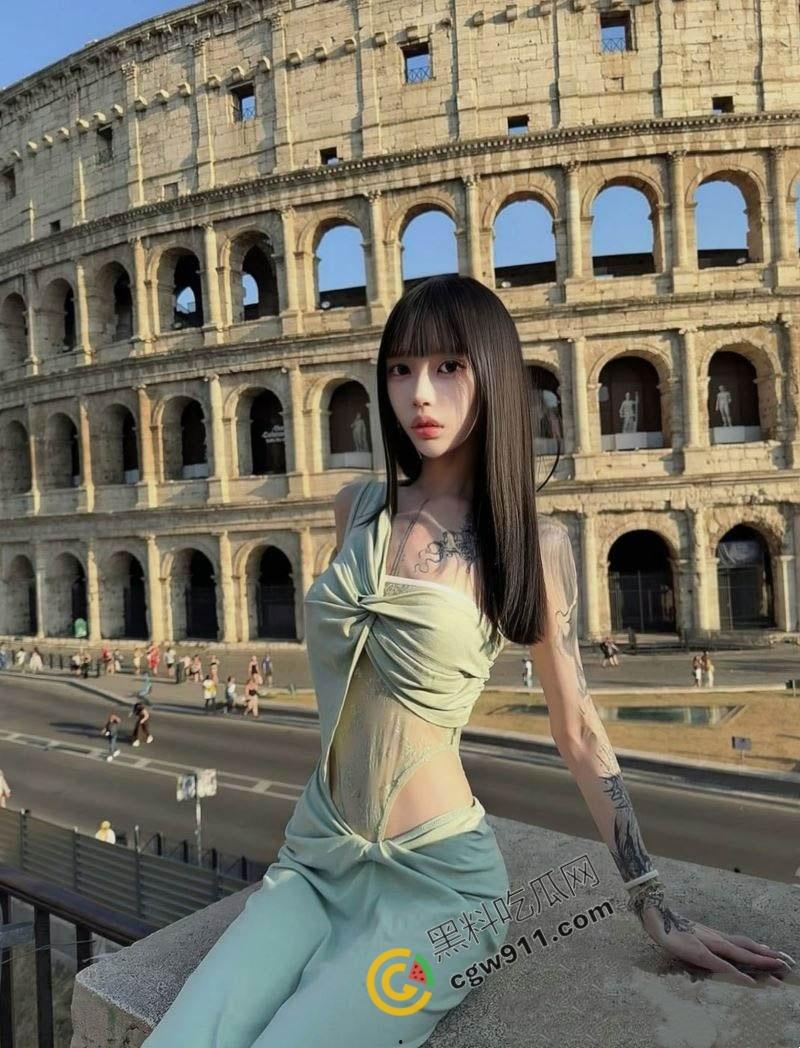 高颜值纹身网红自拍视频外流！公开前男友疯狂性爱视频，巨乳爆轰，淫声四起，疯狂骑乘大屌-2