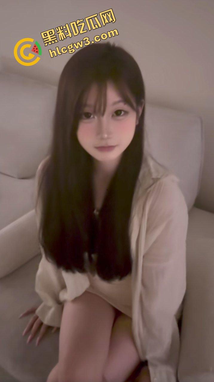 抖音极品清纯反差JK学生妹『单眼皮那女的』私拍抠逼供金爸观赏 全裸无套爆操淫叫!独家曝光!-5