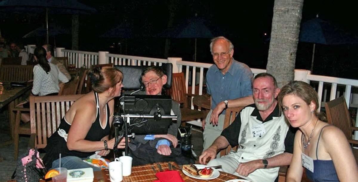 超级大瓜！爱泼斯坦萝莉岛再放狠料，欧美名人达贵几乎全军沦陷，川普恋童癖，霍金爱萝莉。英国皇室王子恶趣味-9