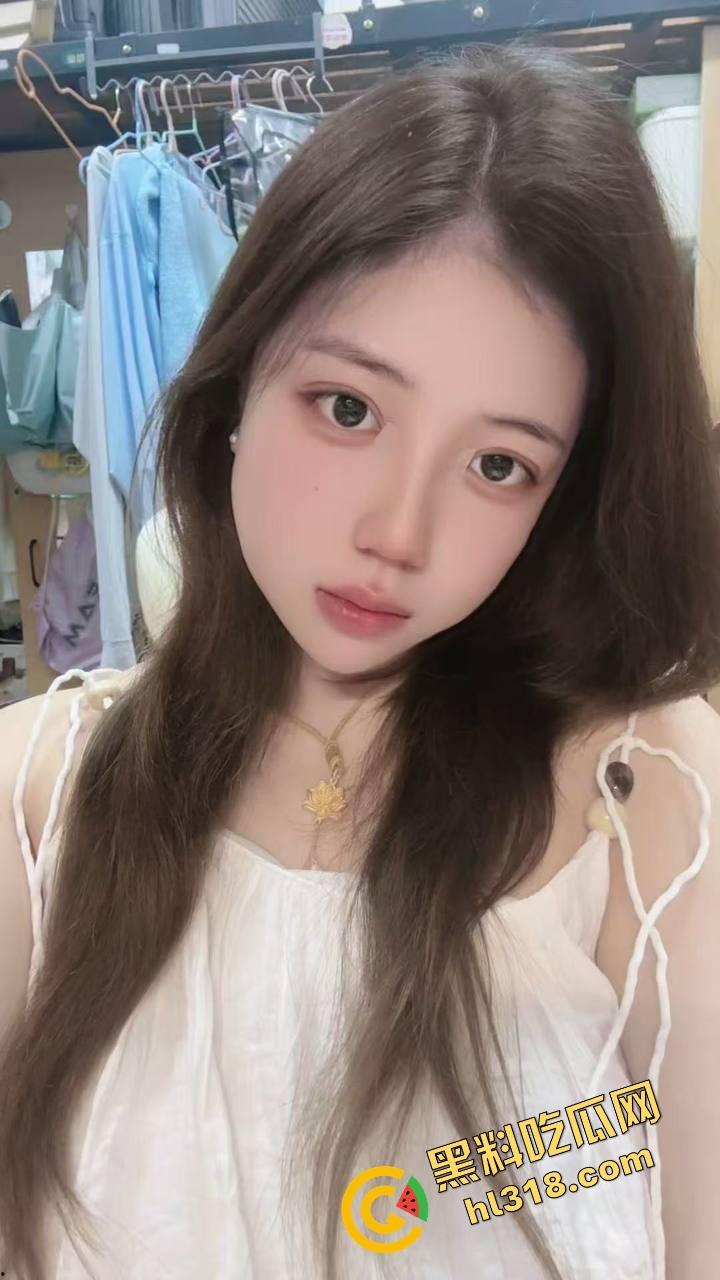 带嫂子酒吧喝嗨了，回全季酒店把她操到眼泪直流，微醺状态深喉插到口爆吞精，真的是好吃不过饺子！-7