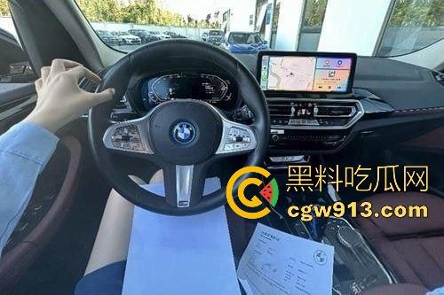 骚的不定是小姐，还有可能是销售，半哄半骗为保小姐姐业绩全款拿下，酒店无套内射表示感激！-3