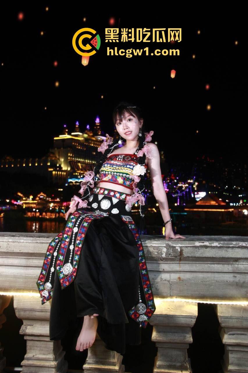 瓜友约炮极品清纯妹子【李雪莹】！表面纯洁无瑕，私下却道具自慰，骚气满满！独家爆料流出！-1