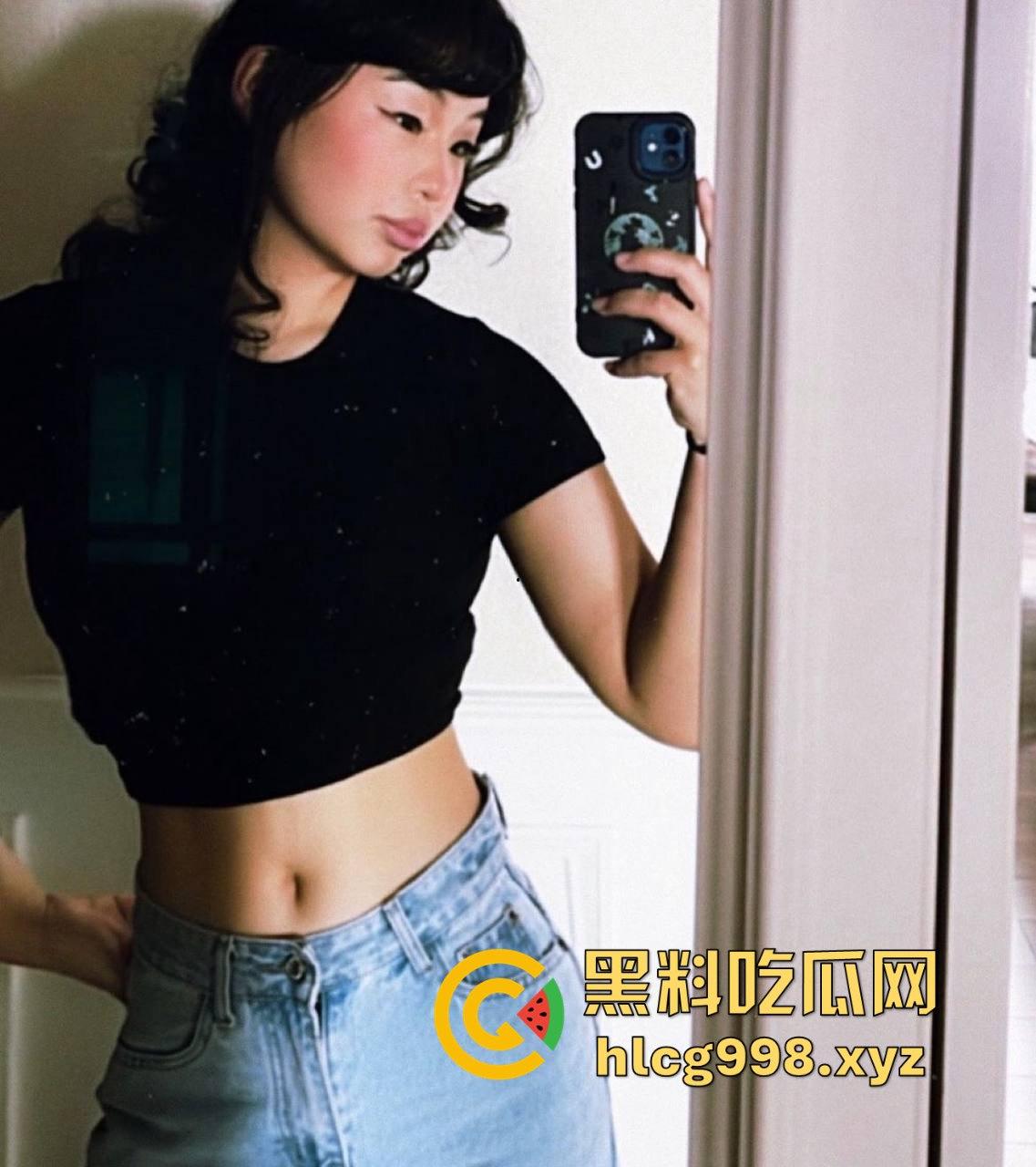 西藏20岁火辣妹子【诺诺熙】闺蜜换夫!四人激情交换视频曝光,玩得毫无底线!-7