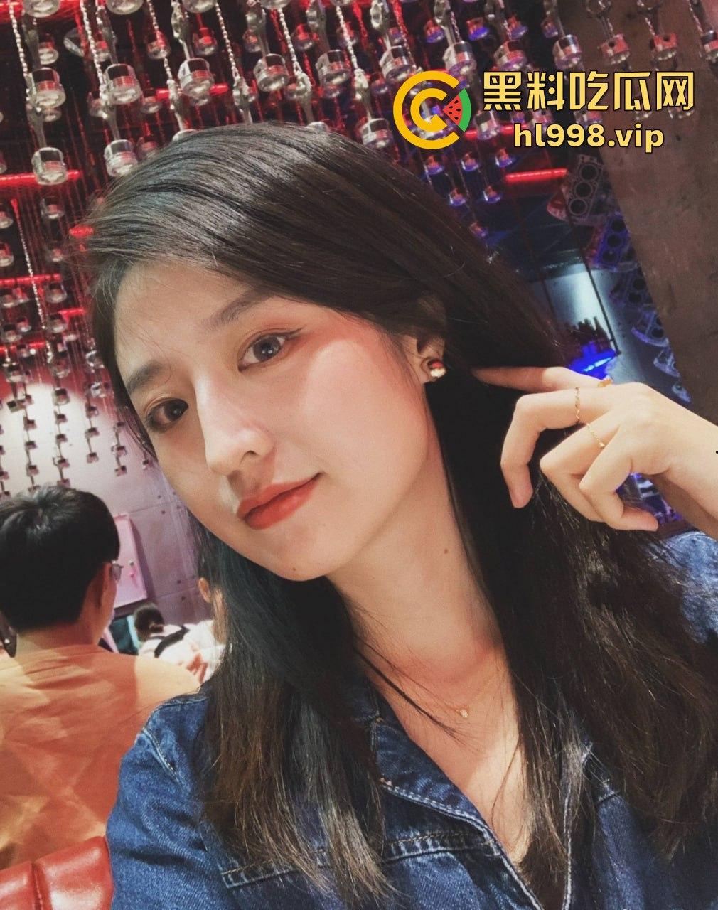 瓜友分享：福建莆田28岁已婚少妇【李茹】饥渴难耐，开房骑到鸡巴快坐断！-1