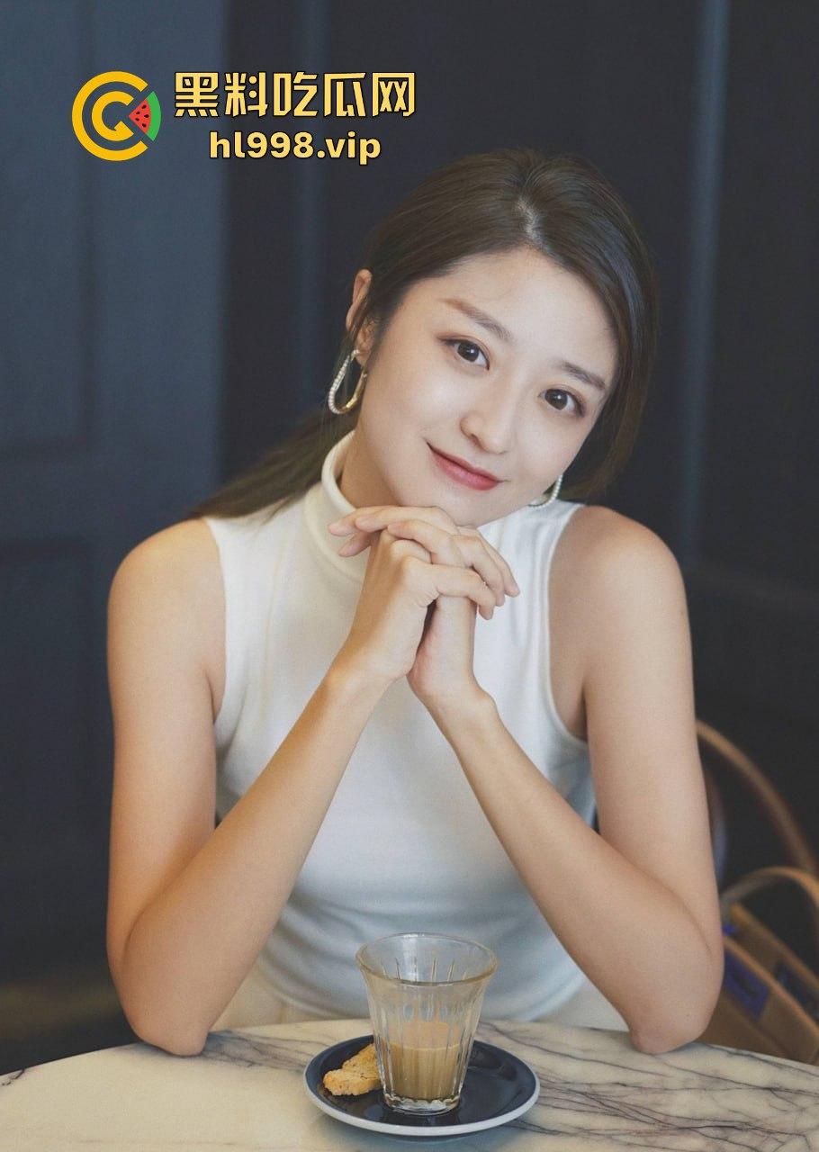 瓜友分享：福建莆田28岁已婚少妇【李茹】饥渴难耐，开房骑到鸡巴快坐断！-6